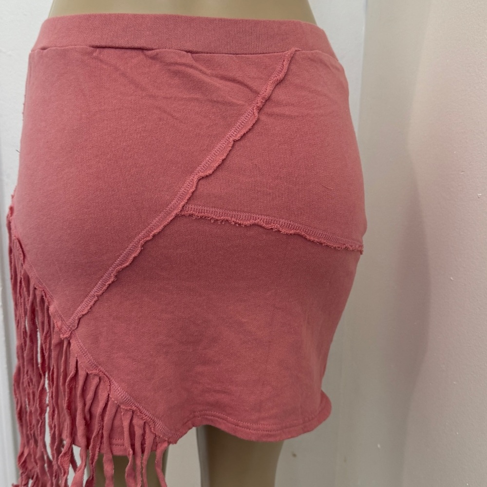 Brand New! Pink fringe skirt - Picture 2 of 8